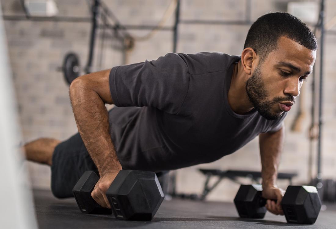 A person who regularly exercises outdoors can switch to exercising indoors.