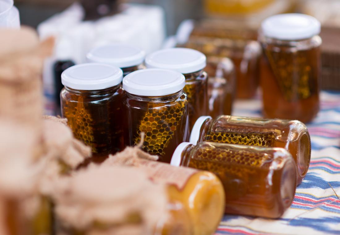 Raw honey has anti-inflammatory properties.