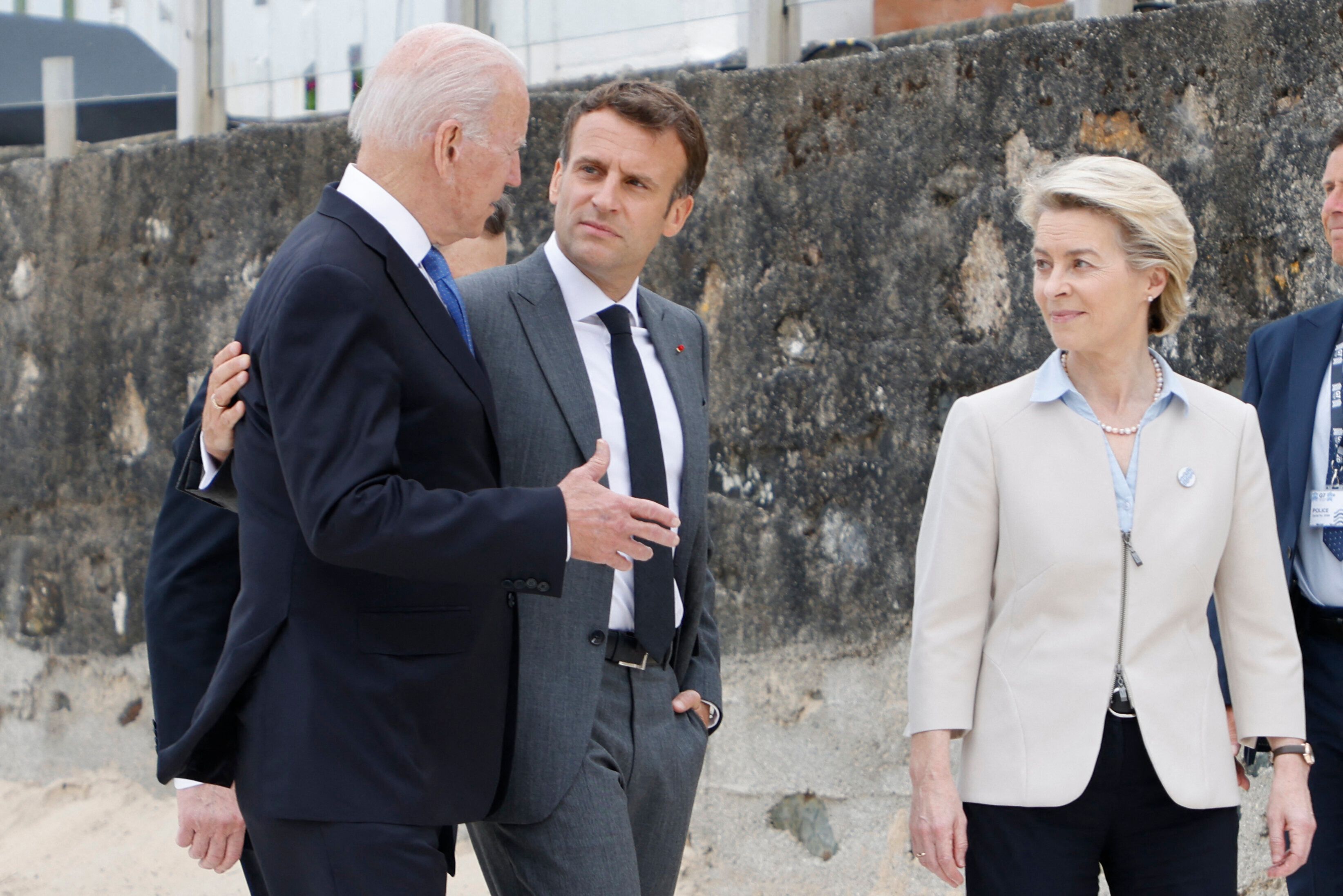 Macron was flanked by European Commission president Ursula von der