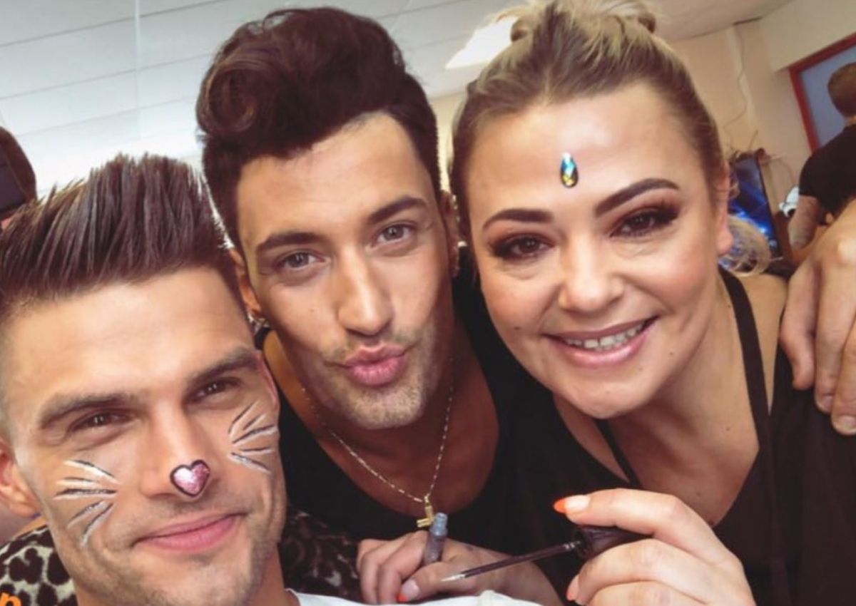 Lisa in the Strictly makeup room with Aljaz Skorjanec and Giovanni Pernice