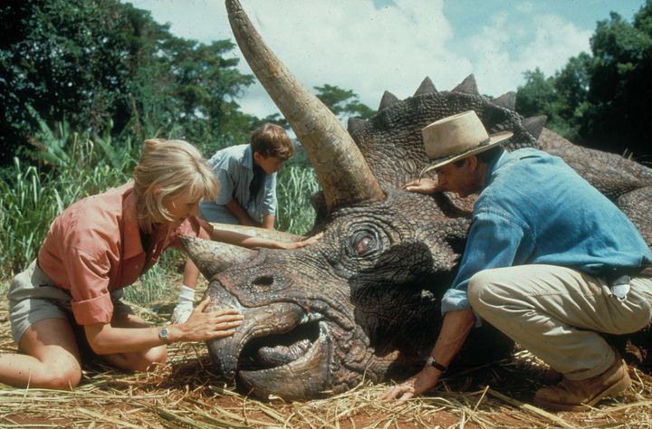 Laura Dern and Sam Nell in the first Jurassic Park film