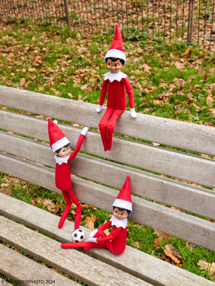 Elves on the garden bench