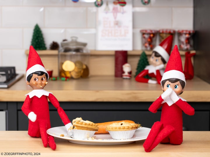 Elves eating mince pies